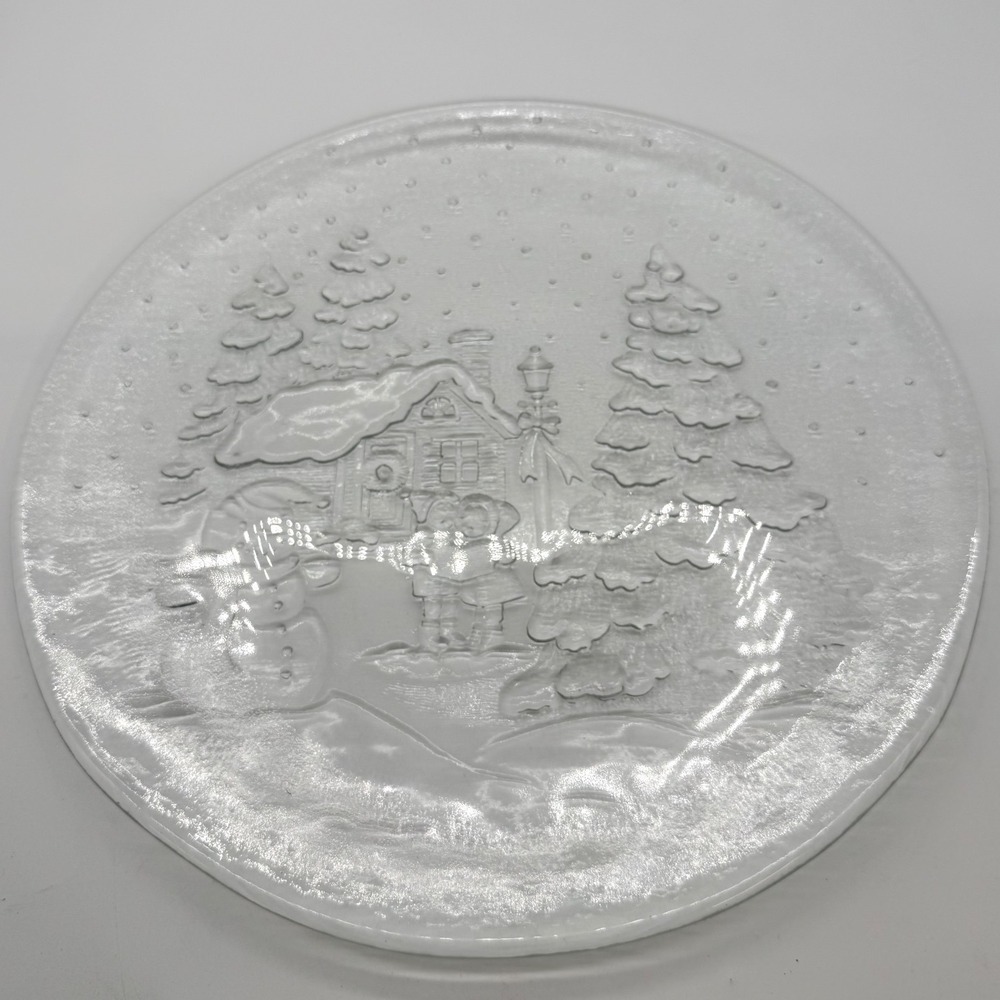 Vintage Clear Textured Glass Winter Scene Platter Cabin Snowman Carolers 12.5in